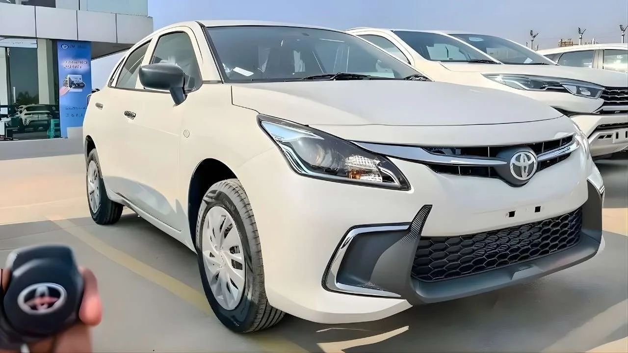 2026 Toyota Glanza: Compact Hatchback Gets Digital Upgrade and Enhanced Comfort